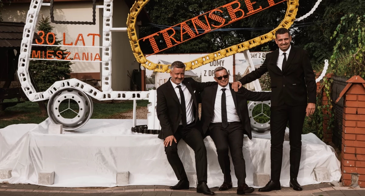 Edzik, Jańcia e nós – A história da empresa familiar Transbet. Uma entrevista com Mariusz Grochowicz, cofundador e proprietário da empresa [VÍDEO, FOTOS]