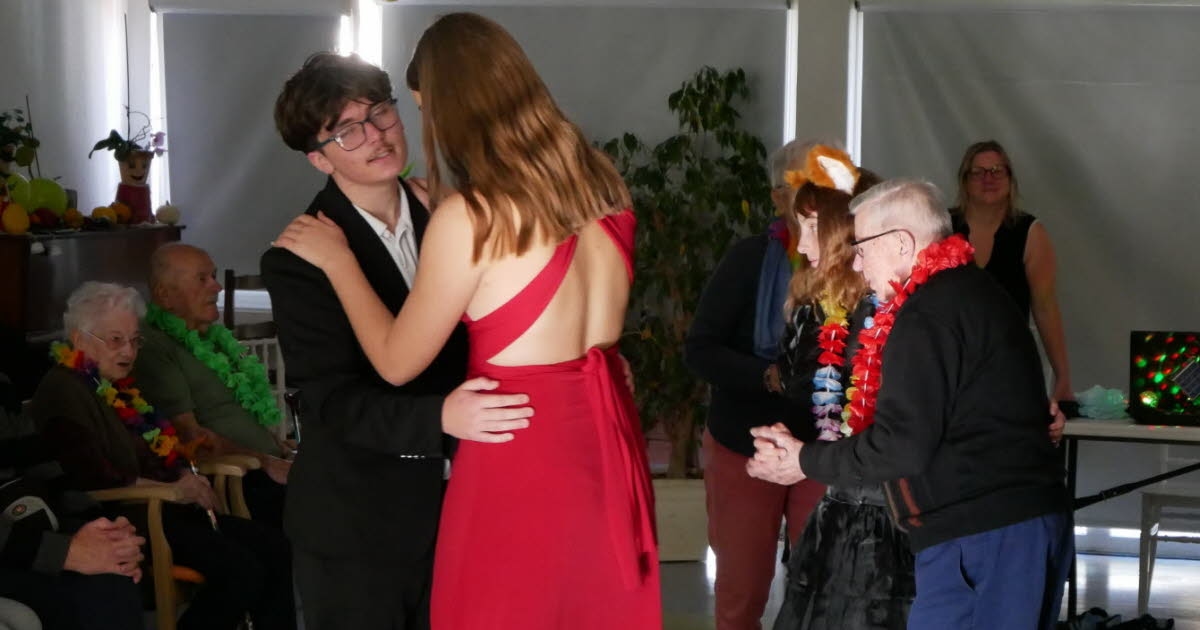 Gerbéviller. Tydzień wymiany międzypokoleniowej zakończył się uroczystą ceremonią.