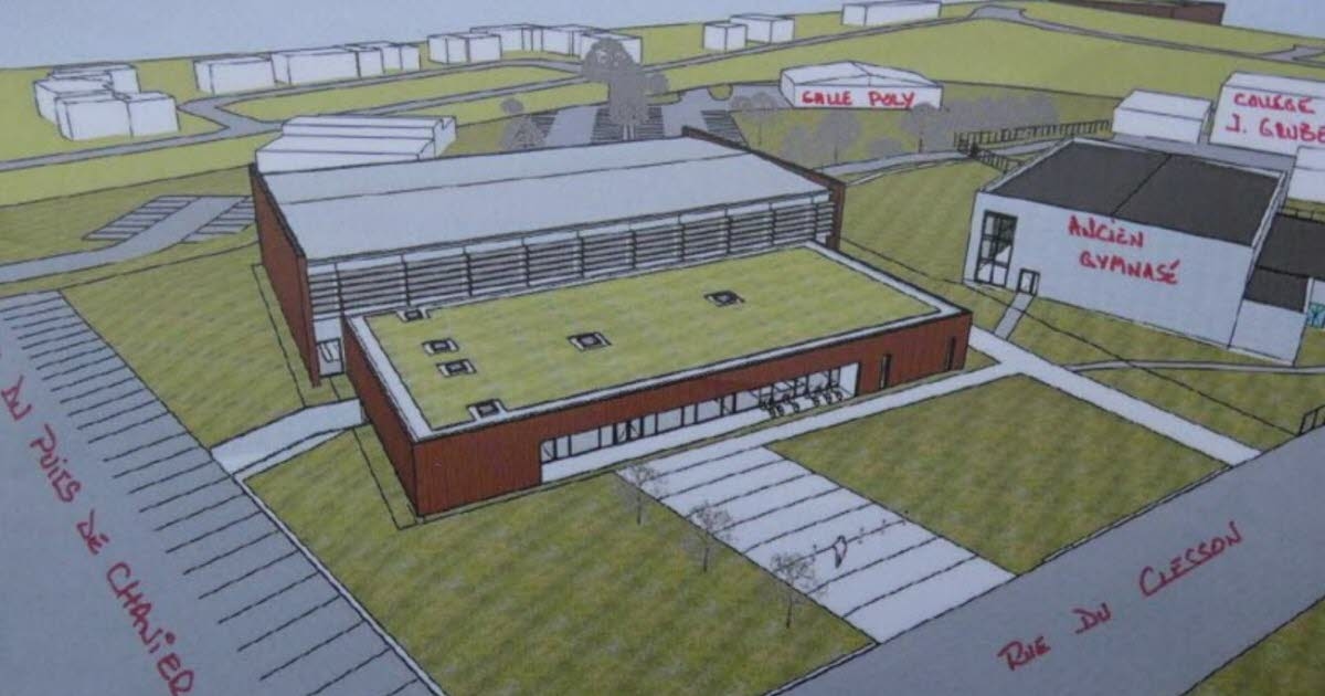 Colombey-les-Belles. È iniziata la costruzione della futura palestra.