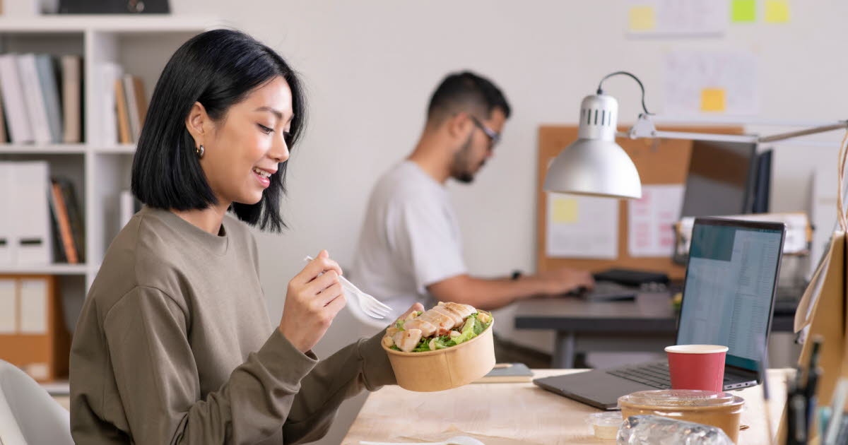 Nutrition. How to eat healthy lunches when you don't have time?
