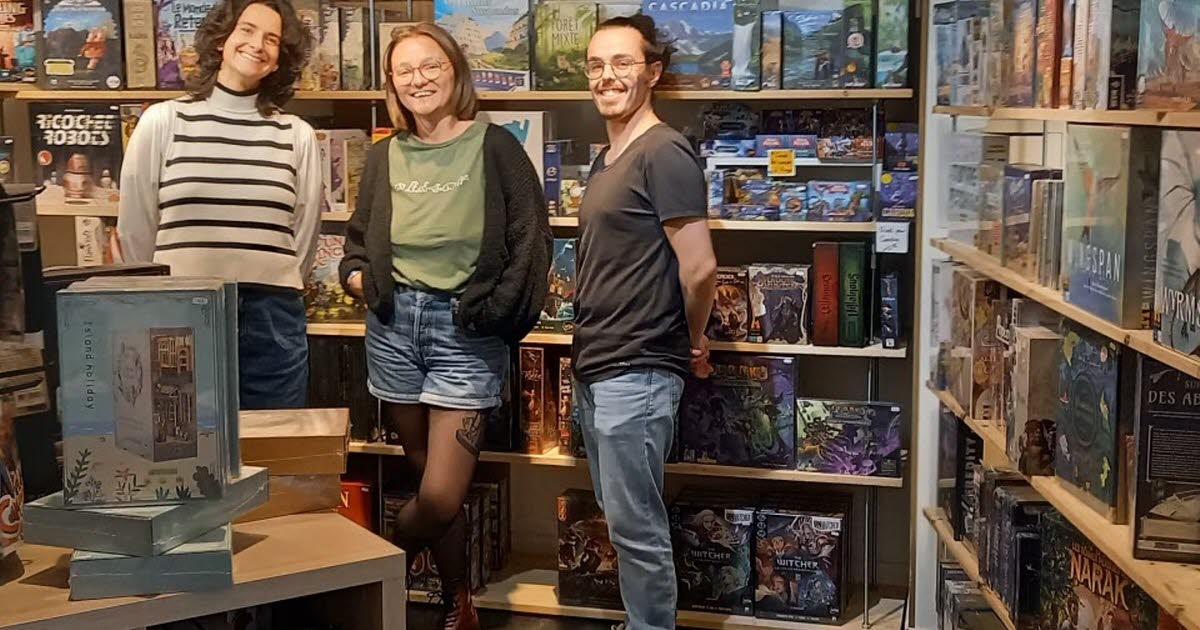 Le Puy-en-Velay. Dé Café Inné, Boulevard Carnot'daki (yeni) mekanını aldı.