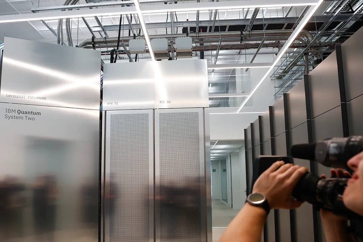 IBM nimmt im Baskenland Europas leistungsstärksten Quantencomputer in Betrieb
