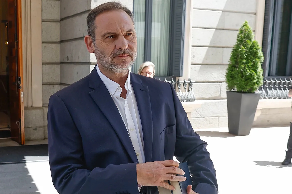 El Supremo propone juzgar a Ábalos, a Koldo y a De Aldama por los contratos de mascarillas