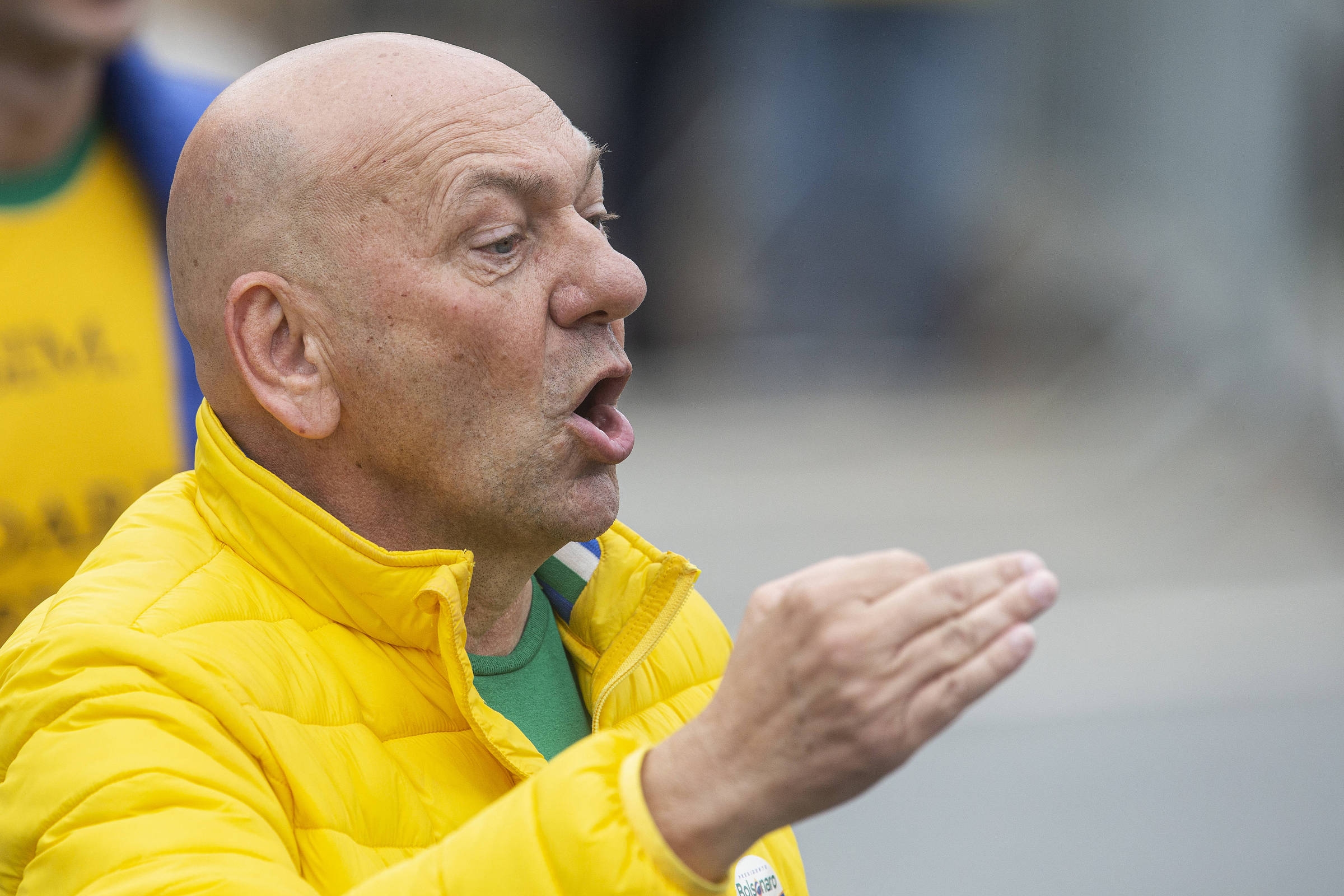 Panel: Luciano Hang condannato a risarcire Lula per gli striscioni offensivi esposti sugli aerei.