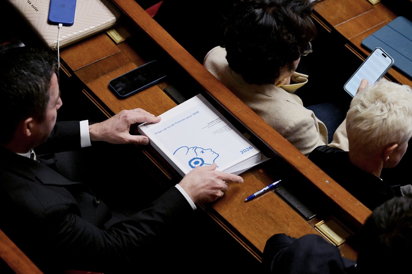 Bilancio 2026: nell'Assemblea nazionale, "piuttosto che commentare i tweet, tutti si concentrano sulla discussione della sostanza"