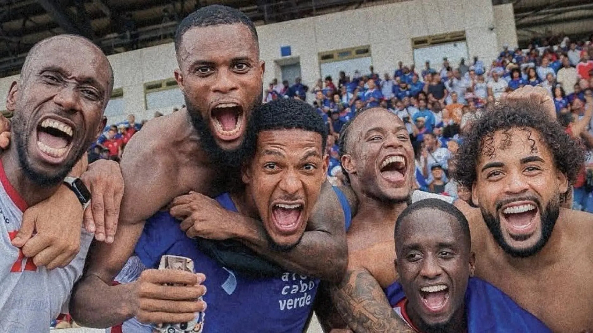 Follia a Capo Verde dopo la storica qualificazione ai Mondiali del 2026