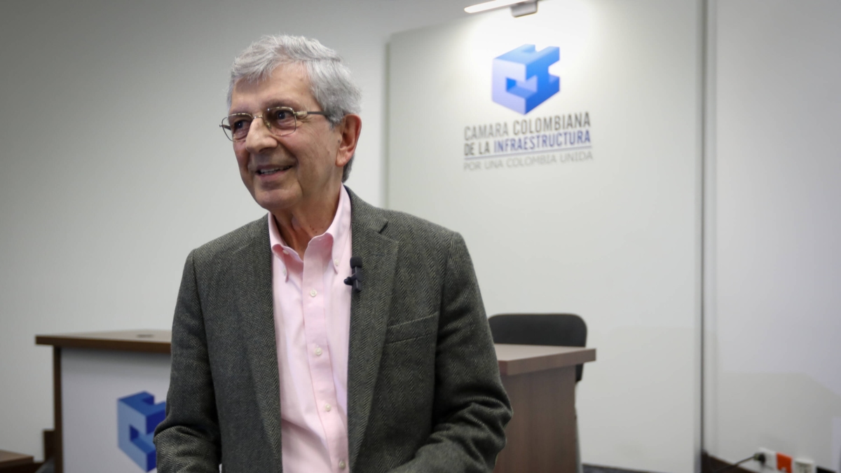 Juan Martín Caicedo Ferrer rezygnuje ze stanowiska prezesa Kolumbijskiej Izby Infrastruktury po 20 latach kierowania organizacją