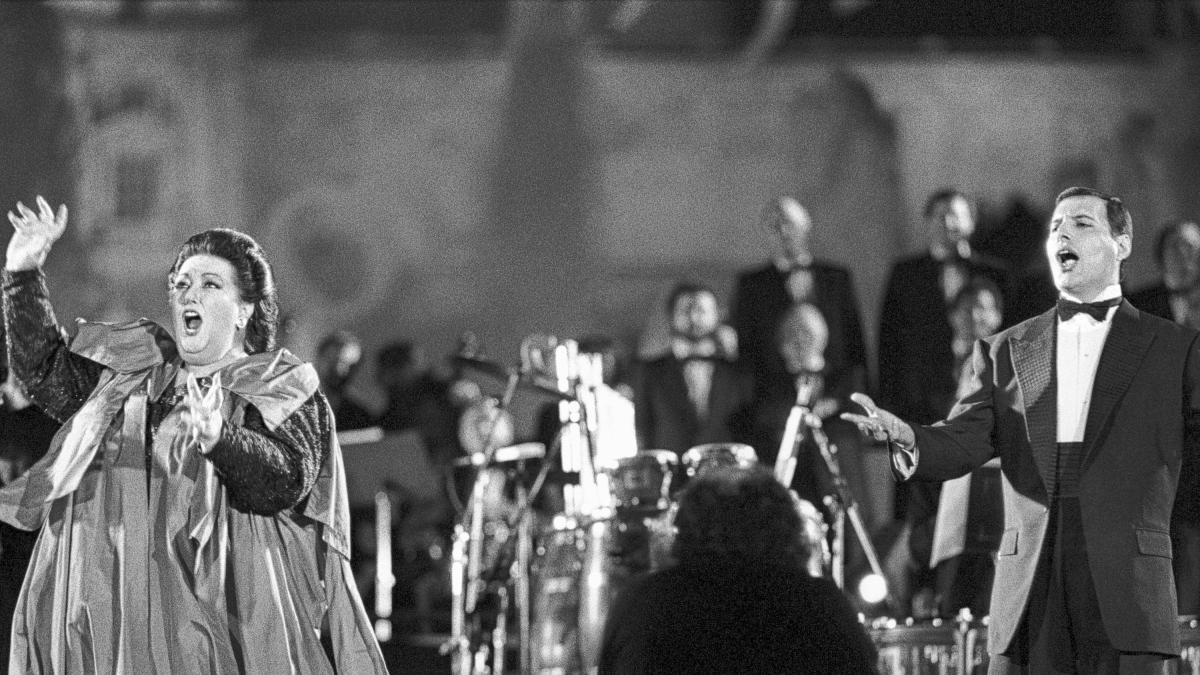 Os lendários Freddie Mercury e Montserrat Caballé terão uma estátua erguida em sua homenagem em Barcelona.