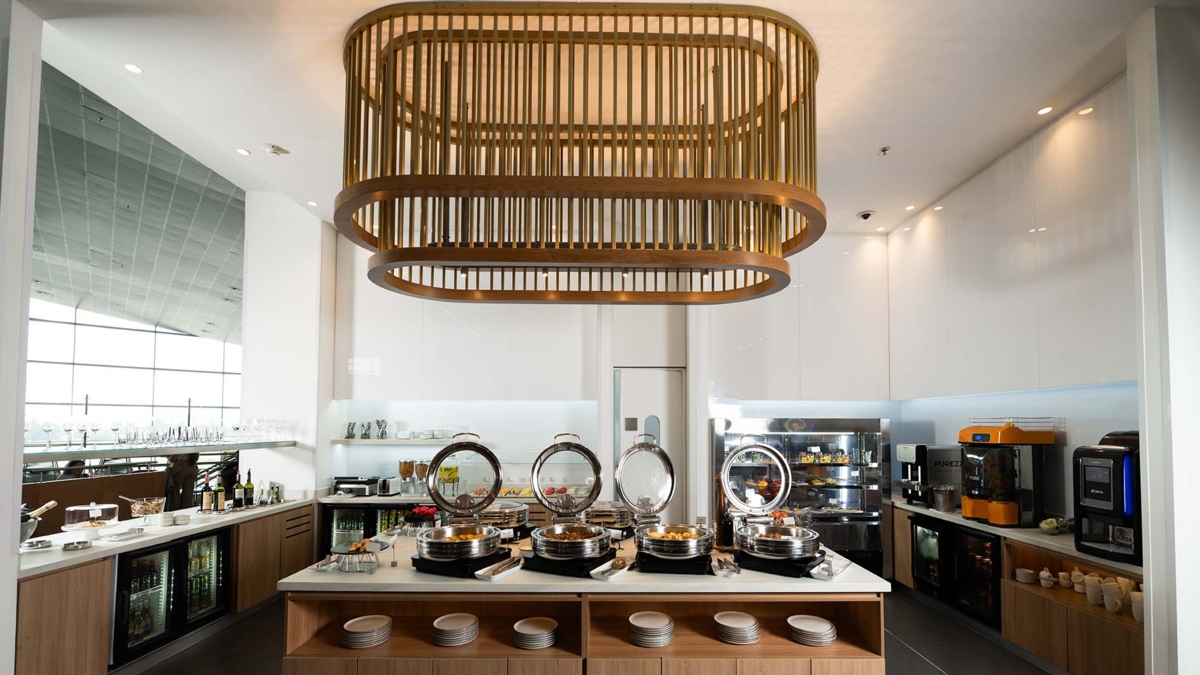 A LATAM renova seu lounge VIP no El Dorado com foco em sustentabilidade e uma homenagem ao talento colombiano.