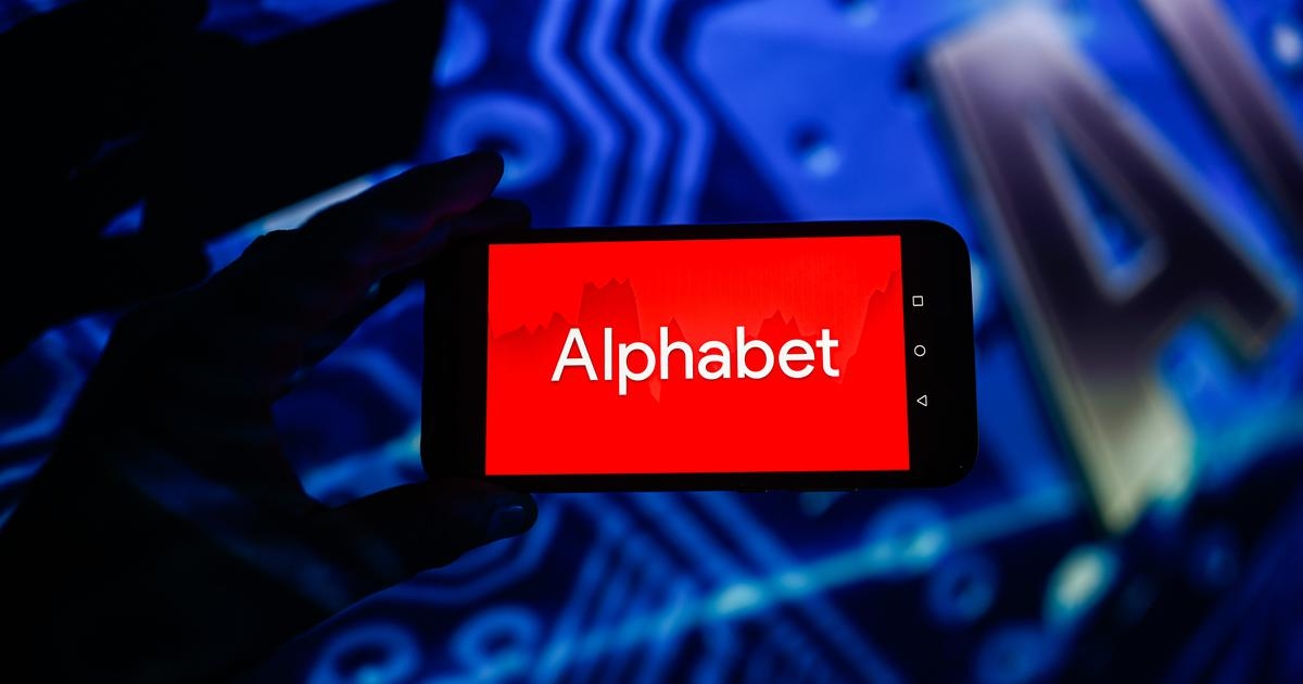 Alphabet впервые преодолела отметку в 100 миллиардов долларов квартальной выручки