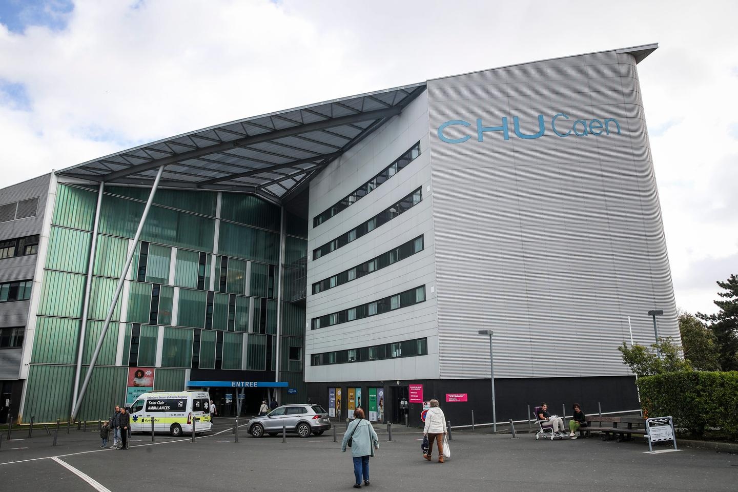 W Szpitalu Uniwersyteckim w Caen na oddziale ratunkowym nie ma stażystów, ponieważ brakuje lekarzy, którzy mogliby ich nadzorować.