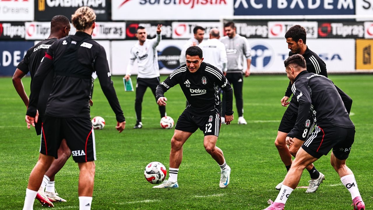 Los preparativos para el partido Beşiktaş-Antalyaspor han finalizado.