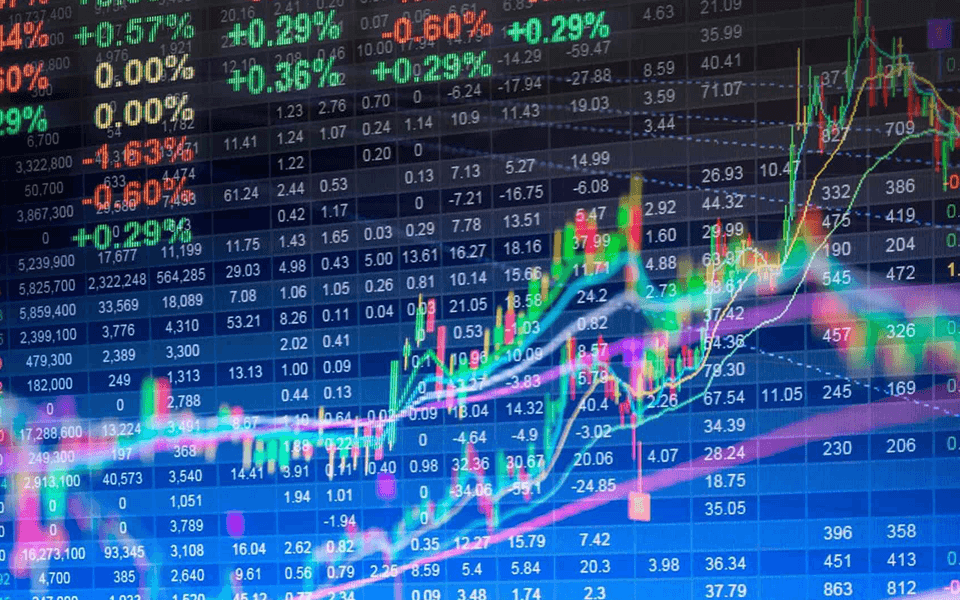 Bolsa de Lisboa segue no meio sessão em terreno positivo apesar dos CTT derraparem mais de 5%