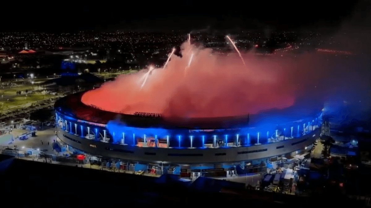 Que loucura: a incrível recepção do Racing Club ao Flamengo