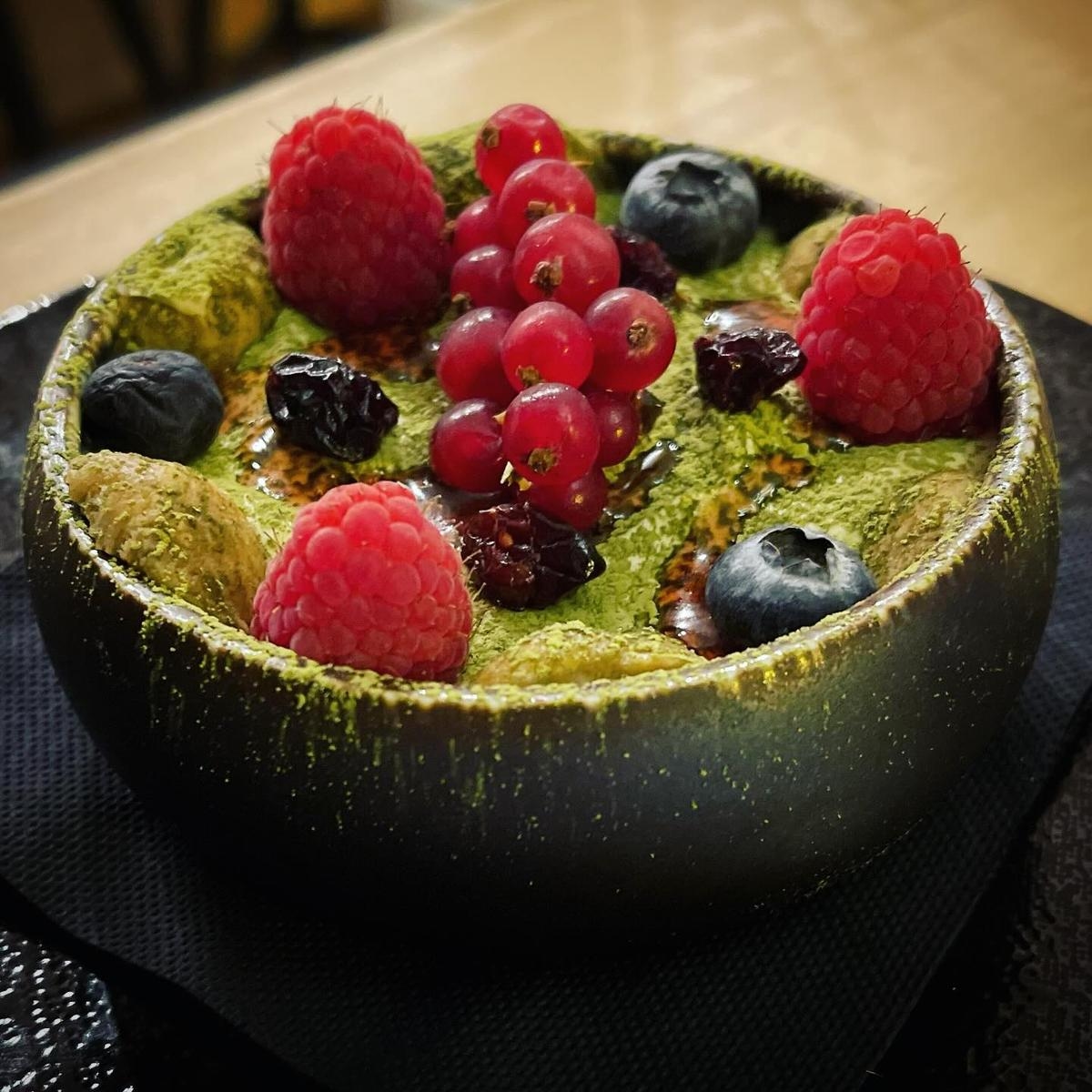 Gironda: scopri Akoya, una cucina dal sapore di audacia a Castillon-la-Bataille