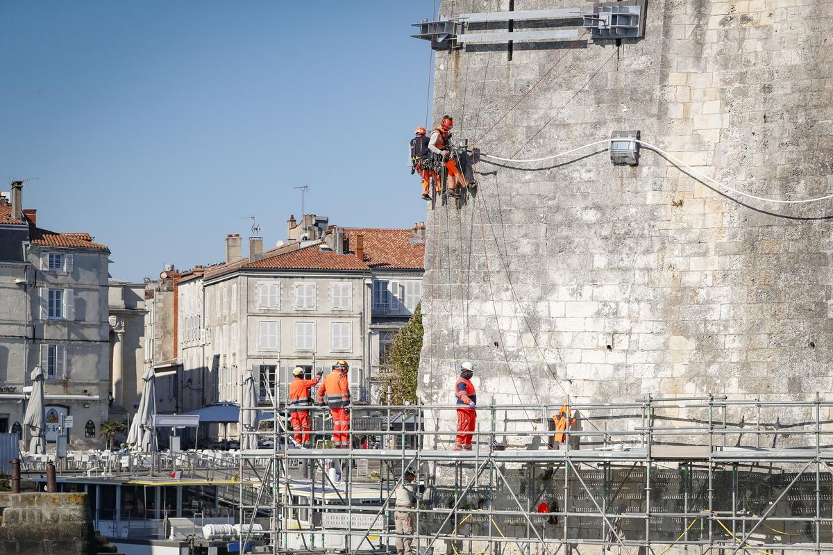 La Rochelle: Kabels geïnstalleerd om te voorkomen dat de Sint-Nicolaastoren scheurt
