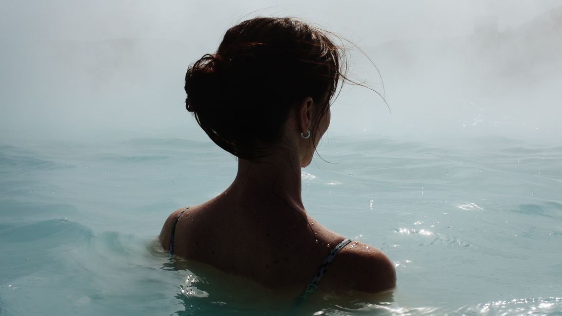 Nuotare in inverno? 3 motivi per cui è l'allenamento perfetto per la stagione fredda