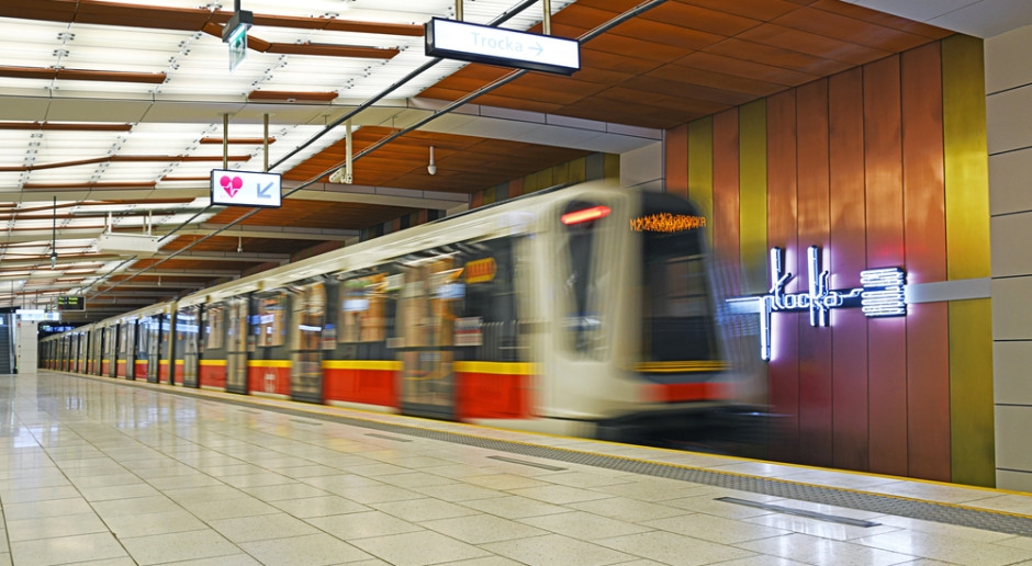 3 miliardi dal bilancio statale in 8 anni. Ci saranno cambiamenti nel programma per Varsavia?