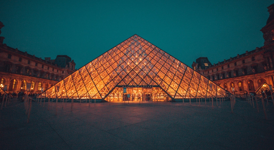 Dopo la rapina, il Louvre trasferì i suoi reperti più preziosi nel luogo più sicuro di Francia.
