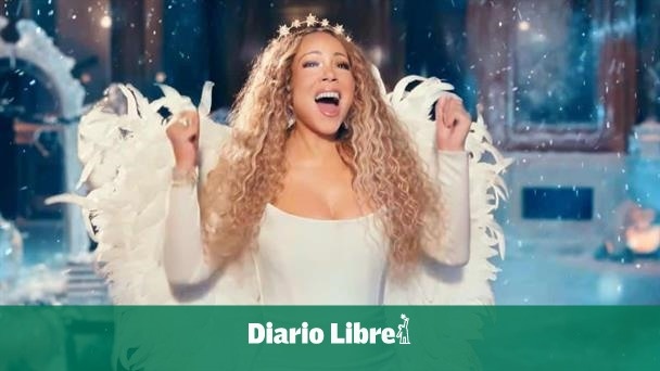 Mariah Carey welcomes Christmas with a traditional video