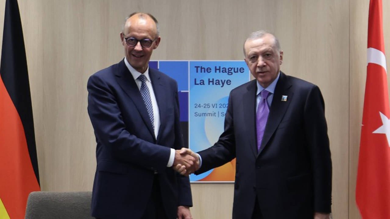 Exigimos una postura clara contra la opresión.