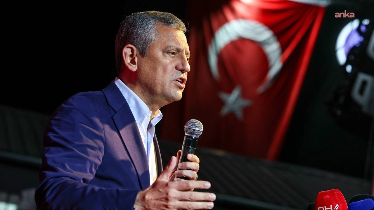 Llevamos un año asediados por este golpe de Estado.