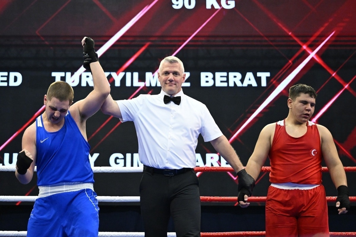 Boxer Guy Gimelfarb from Kiryat Gat won a bronze medal at the European Championships.