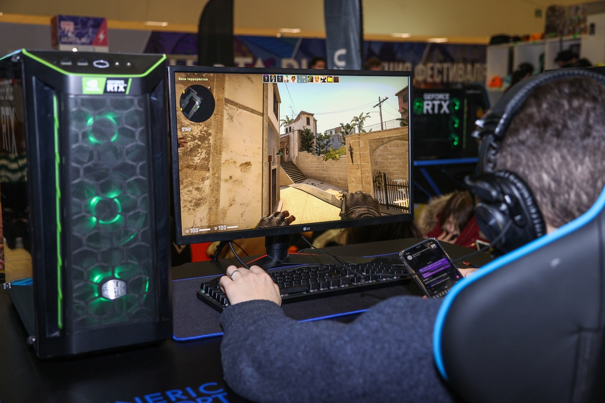 The SVO member who blew up a car was recruited in the video game Mobile Legends.