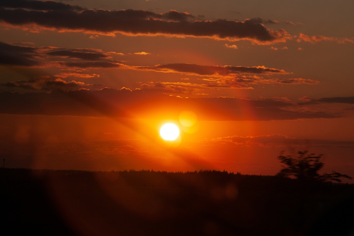 La dernière tempête d'octobre a commencé sur Terre.