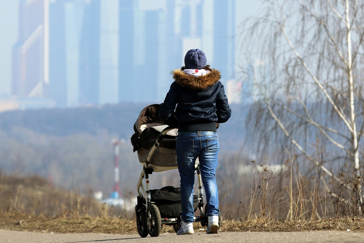 Lors d'une réunion du Présidium de l'Académie des sciences de Russie, un débat a eu lieu sur la question de savoir si une femme devait accoucher précipitamment.