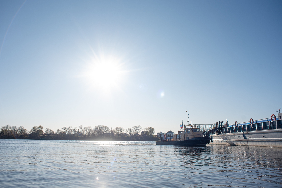 Afgevaardigden stelden voor om de scheepvaart op de rivier de Oka te herstellen.