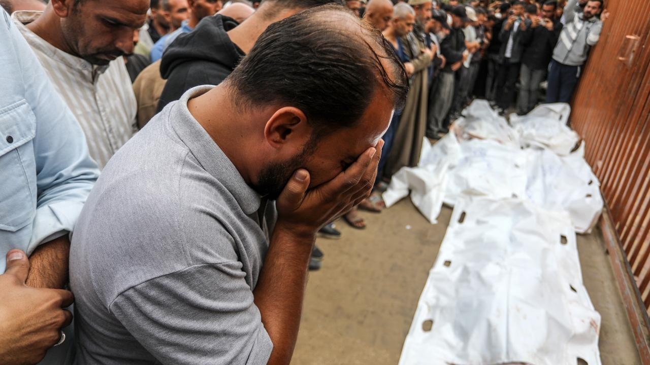 Os EUA denunciam centenas de violações dos direitos humanos cometidas por Israel em Gaza.