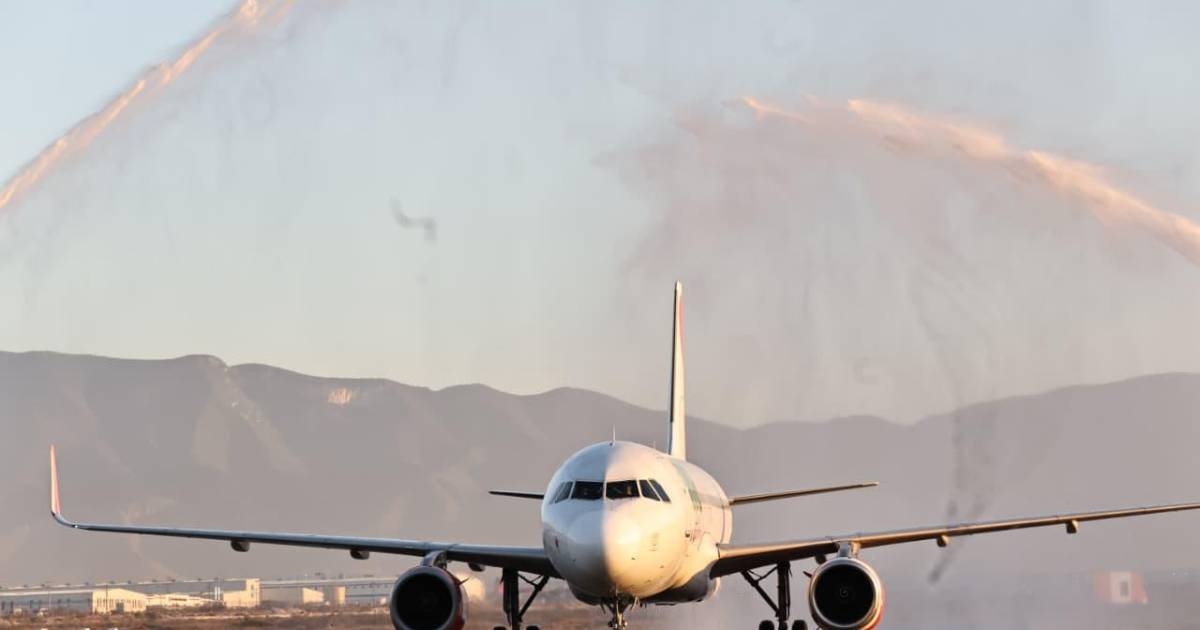 « Plus rapide et moins cher, soulignent les passagers sur la première liaison Saltillo-CDMX via AIFA »