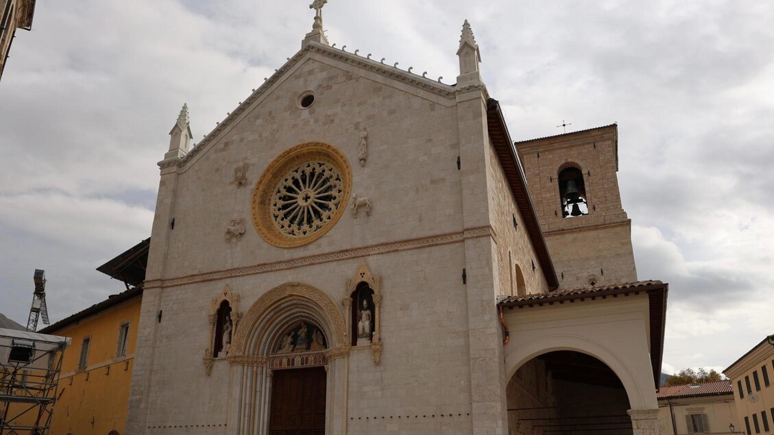 Neun Jahre nach dem Erdbeben erwacht die Basilika von Norcia wieder zum Leben.