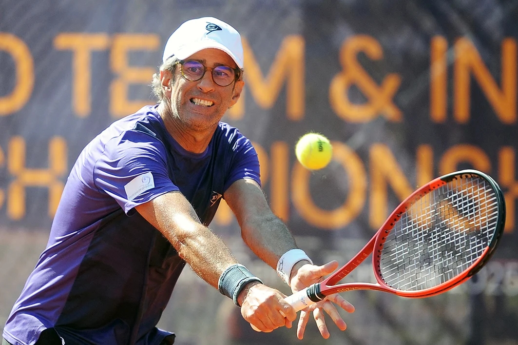 Titles for those over 55 are being discussed in Paços de Brandão.