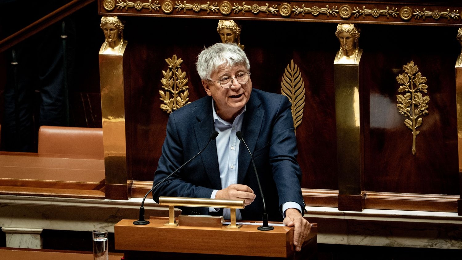 2026 Bütçesi: Milletvekilleri hedefli evrensel vergiyi bir oyla reddetti, LFI Sosyalist Parti'nin çekimser kalmasını eleştirdi