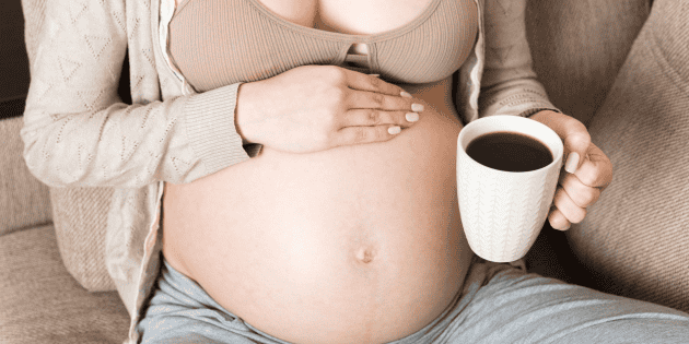 What are the risks of drinking coffee during pregnancy?