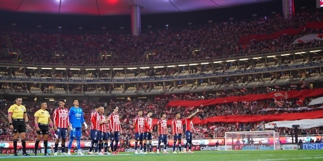 Chivas trifft auf Sergio Ramos; so hat sich das Team in der Liga MX gegen internationale Stars geschlagen.