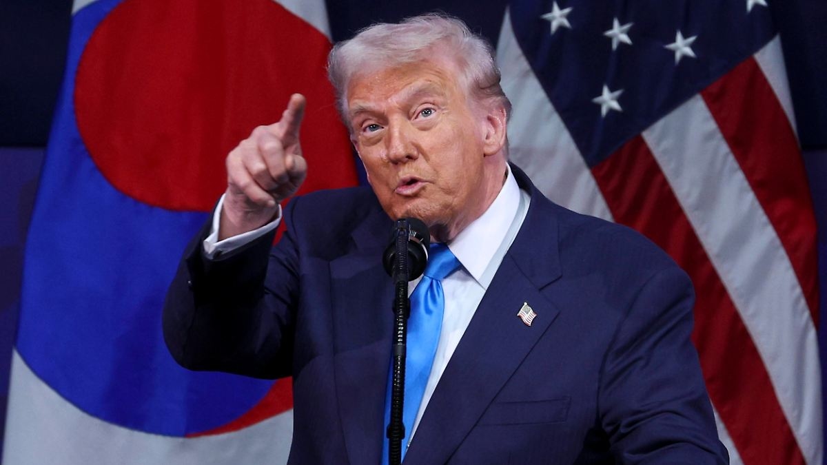 Retomada "imediata": Trump anuncia início imediato dos testes de armas nucleares.