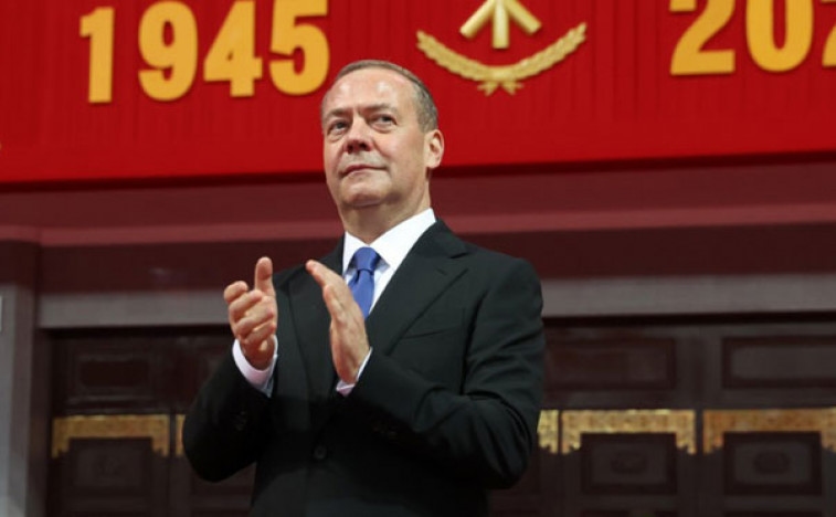 Medwedew verbietet Belgien „von den Richtern gegebene Waffen“