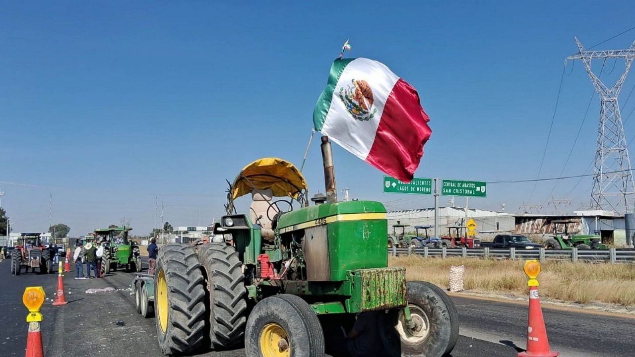 Farmers extend blockades in seven states demanding better prices for corn