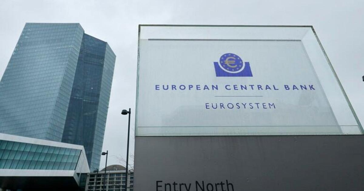 Die EZB belässt die Zinssätze unverändert bei 2%. Das Wachstum in der EU hält sich, „aber die Aussichten sind ungewiss“.