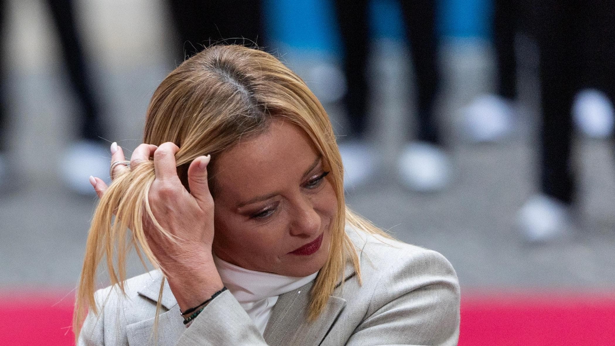 Мелони преуменьшает значение дела Орбана, но опасается недопонимания с США и Европой