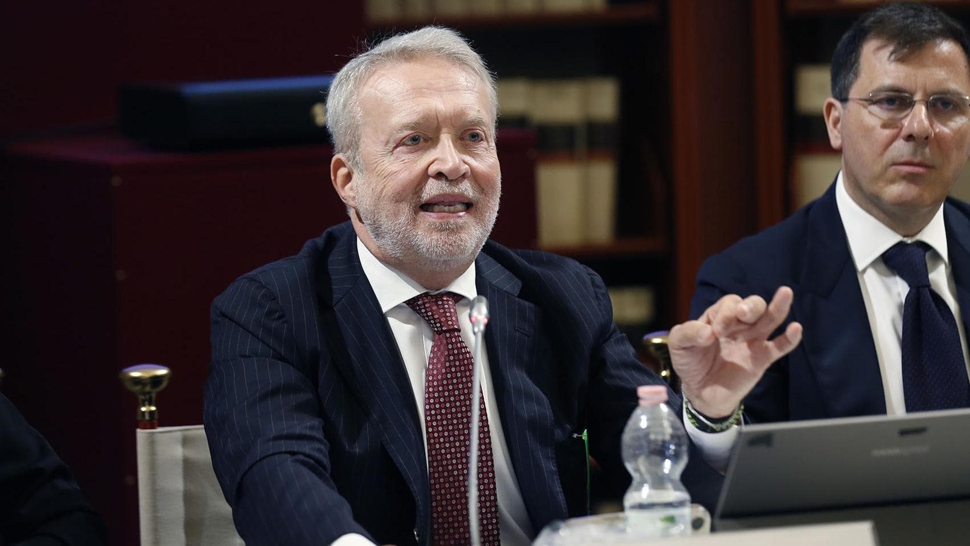 Report fa il boom di ascolti e l'opposizione attacca: "Si dimetta tutta l'Authority per la privacy"