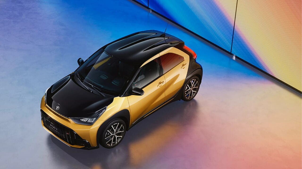 Novo Toyota Aygo X Hybrid apresentado em Roma