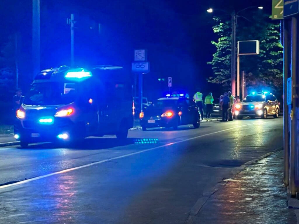 Marchirolo - Marchirolo'da motosiklete araba çarptı, 14 yaşında bir çocuk yaralandı - - Varese Haberleri