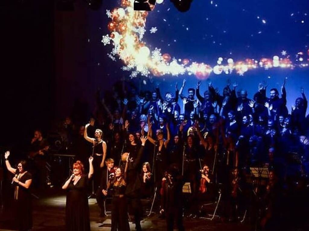 Gallarate - Het Hart van Kerstmis resoneert in Gallarate met een benefietconcert in het Teatro Condominio - - Varese Nieuws