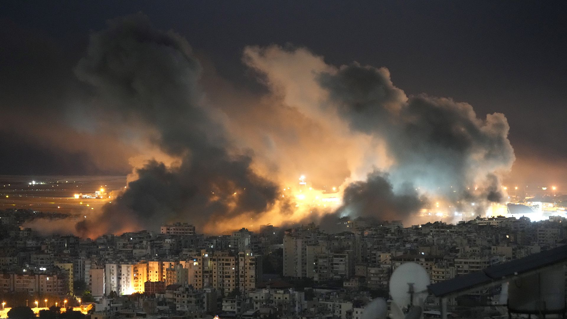 IDF, Hizbullah'ın Bankacılık Sistemlerine Yapılan Saldırılar Sırasında Tahliye Emirleri Yayınladı