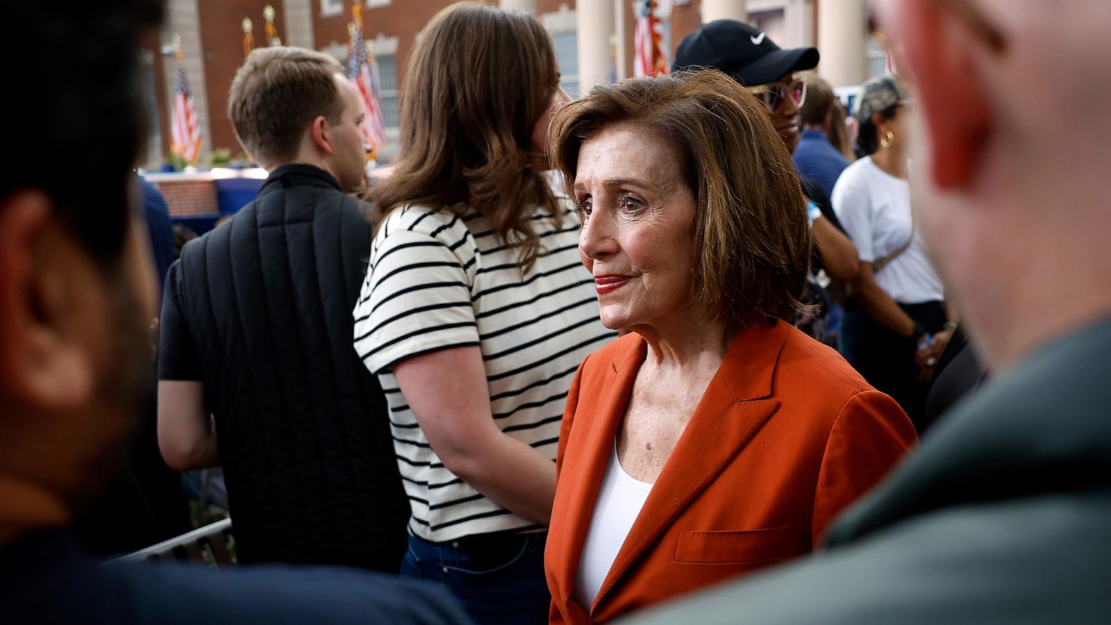  Pelosi blames Harris' loss on Biden's late exit and no open Democratic primary